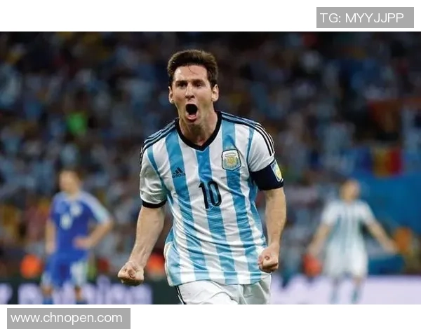 六月份出生的足球巨星们:从梅西到内马尔的星辉历程与成就解析 六月份出生的足球巨星们:从梅西到内马尔的星辉历程与成就解析