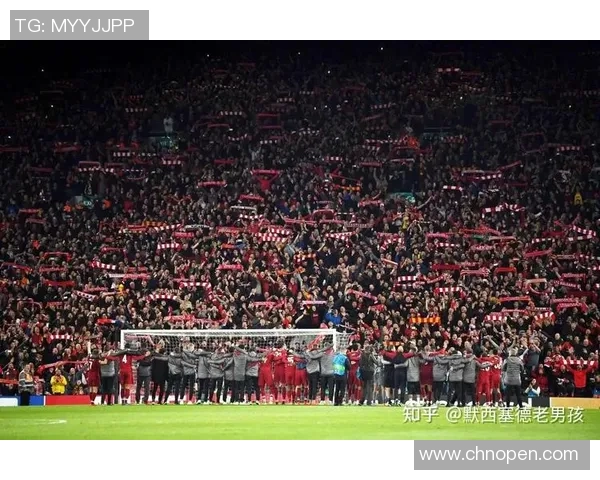 岁月不改绿茵情怀足球球星老男孩再燃青春梦想之火 岁月不改绿茵情怀足球球星老男孩再燃青春梦想之火