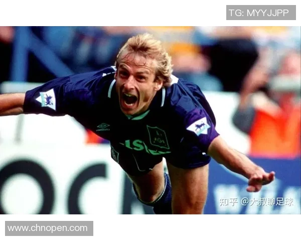 当足球巨星化身女儿奴温情一面展现赛场外最柔软的父爱 当足球巨星化身女儿奴温情一面展现赛场外最柔软的父爱