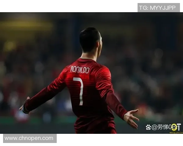 星光璀璨的绿茵场 足球明星与荣耀的辉煌之路 星光璀璨的绿茵场 足球明星与荣耀的辉煌之路