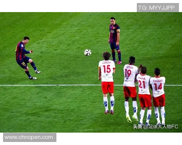 足球球员被球星巧妙晃过的精彩瞬间回顾与战术分析